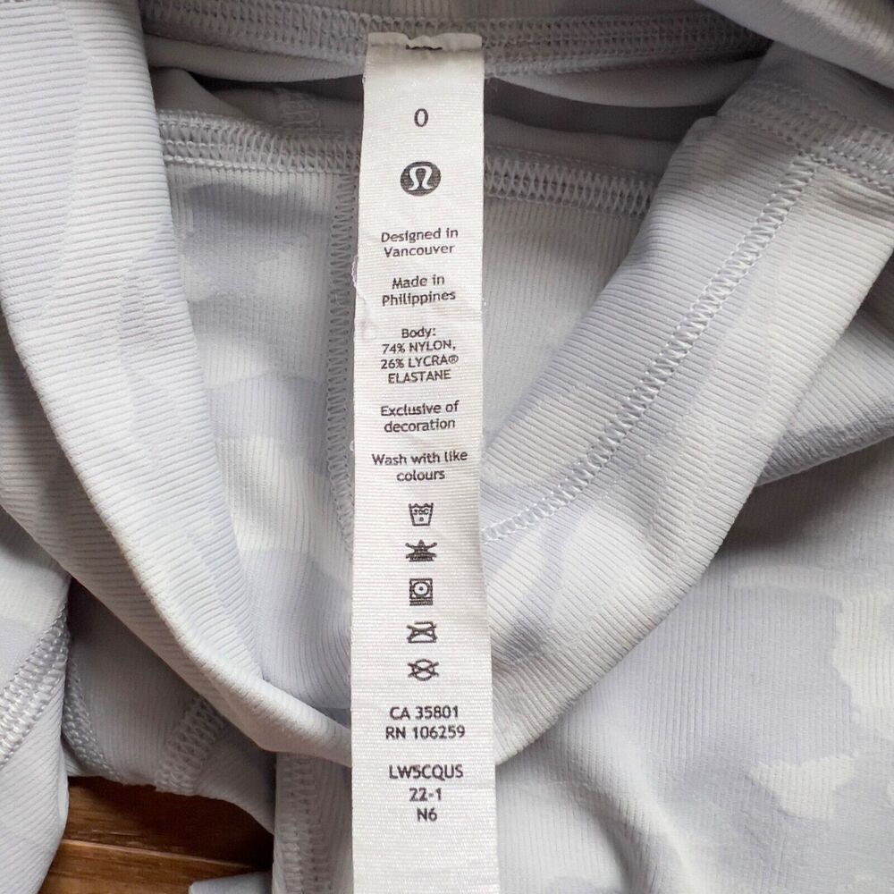 Lululemon Tight 0 Wunder Under High-Rise Incognito Camo Jacquard Alpine White - Picture 7 of 14
